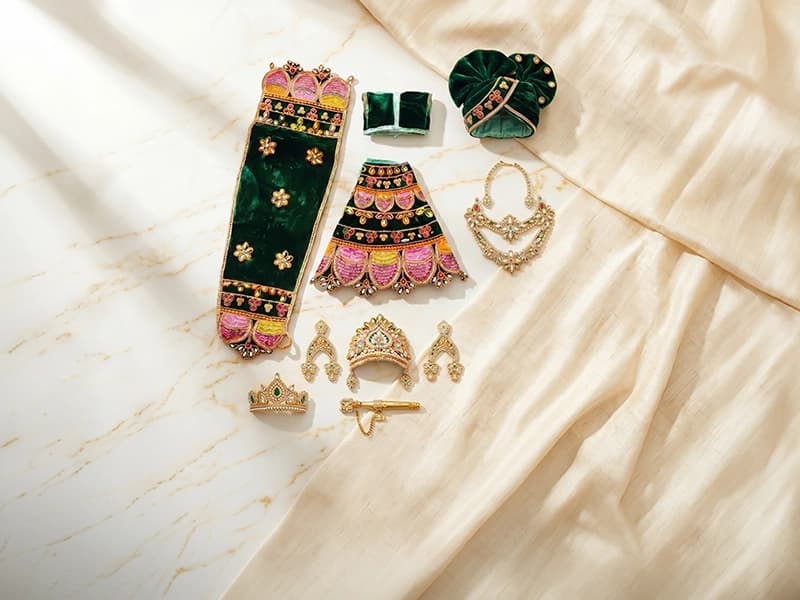 Deity Clothes